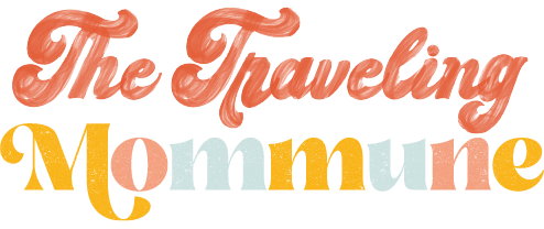 the traveling mommune logo